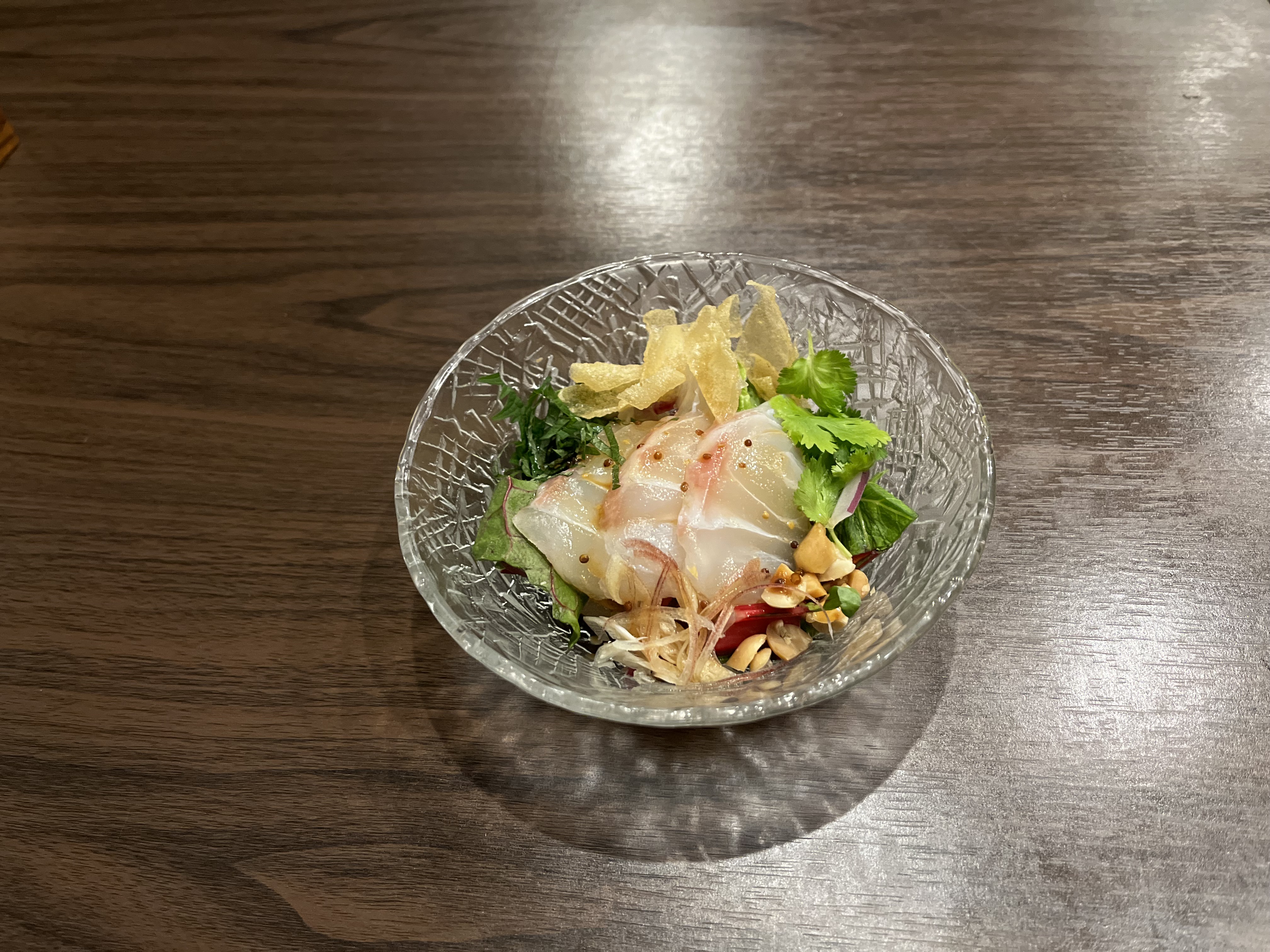 落ち着いた隠れ家の雰囲気