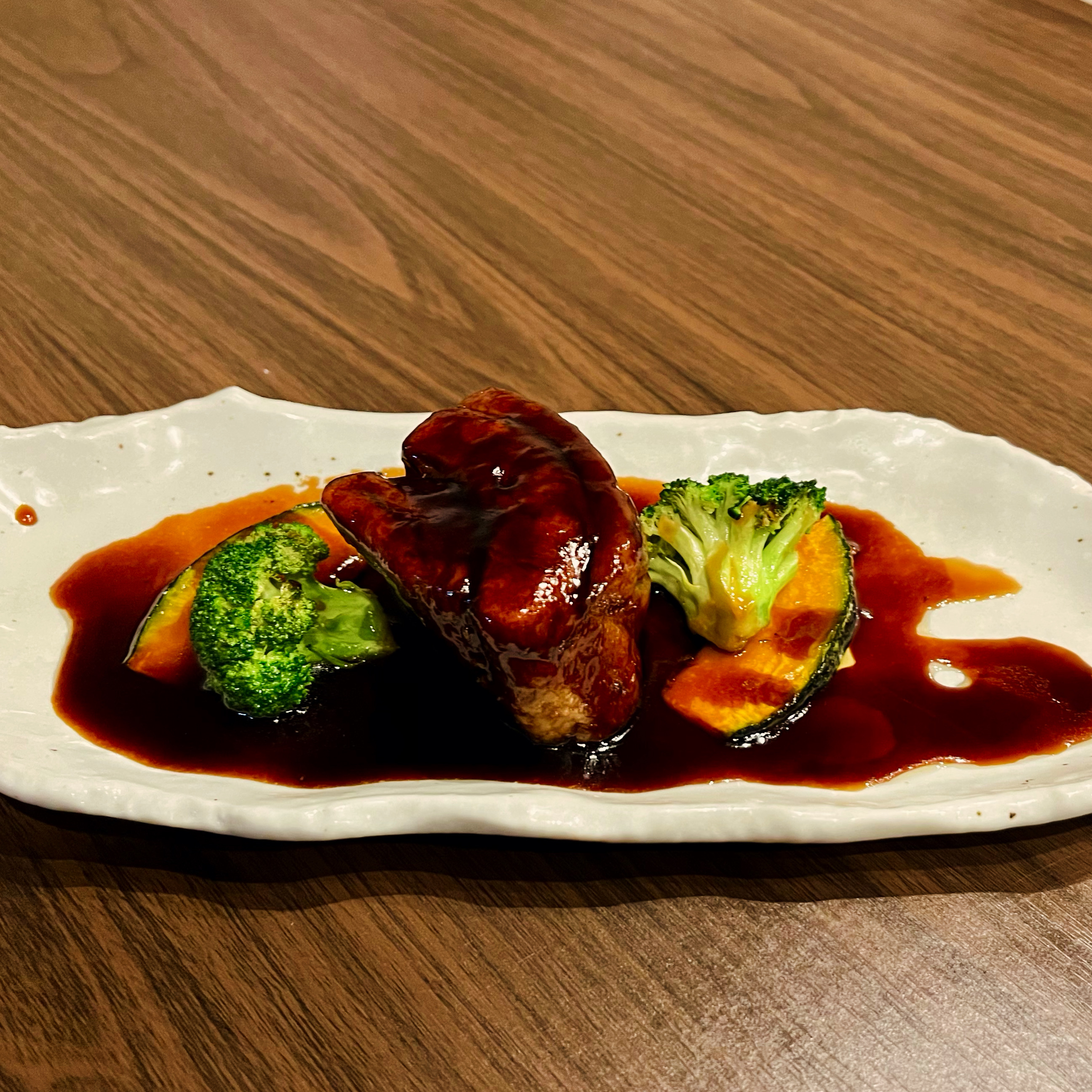 須磨の特別な貸し切りディナーで、創作料理の新たな世界を体験しよう！