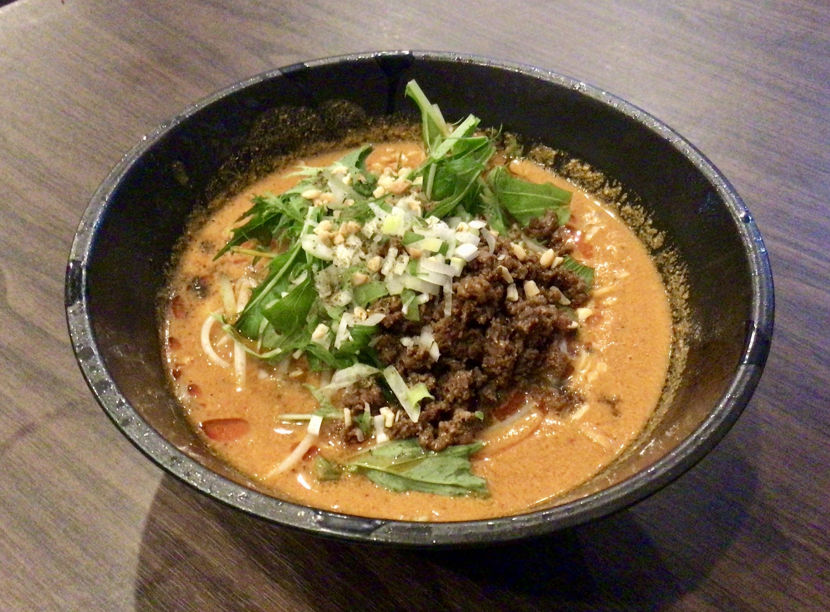 新しい担々麺の魅力に出会う！須磨で本格中華を楽しむ