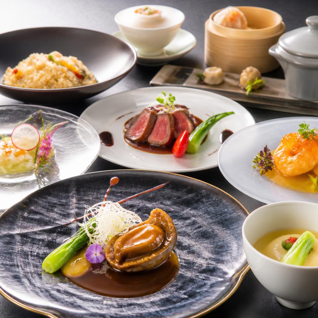 新鮮な旬の食材を使用した料理